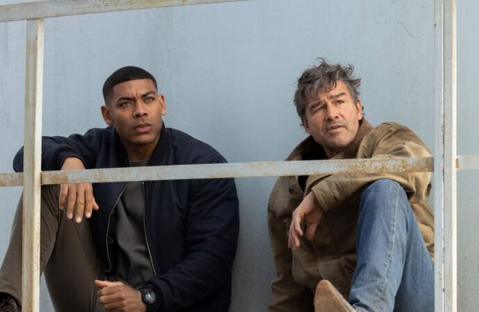 The 7 Best TV Shows to Stream This Month