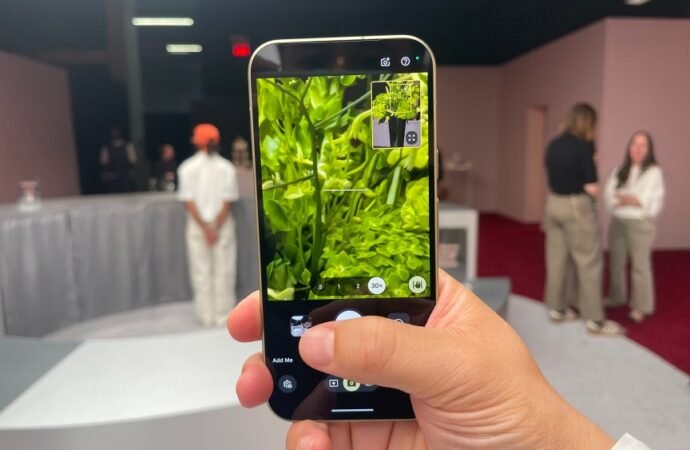 The $899 Pixel 11’s Longer 30x Zoom and New Camera Bar Design Are Impressive – CNET