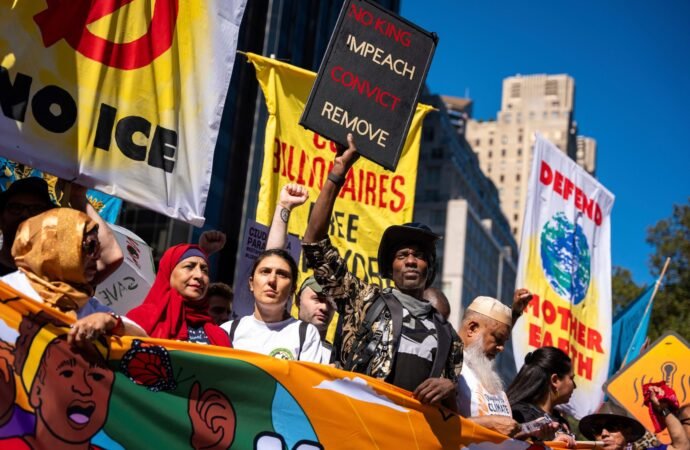 The Earth is sizzling, but ‘climate hushing’ is hot right now among Democrats. ‘People are increasingly freaked out about other issues’ | Fortune