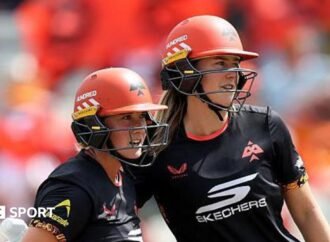 The Hundred 2025: Birmingham Phoenix end winless run with victory over Welsh Fire