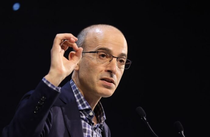 The author of ‘Sapiens’ says ‘now is the time’ to resist giving AI rights