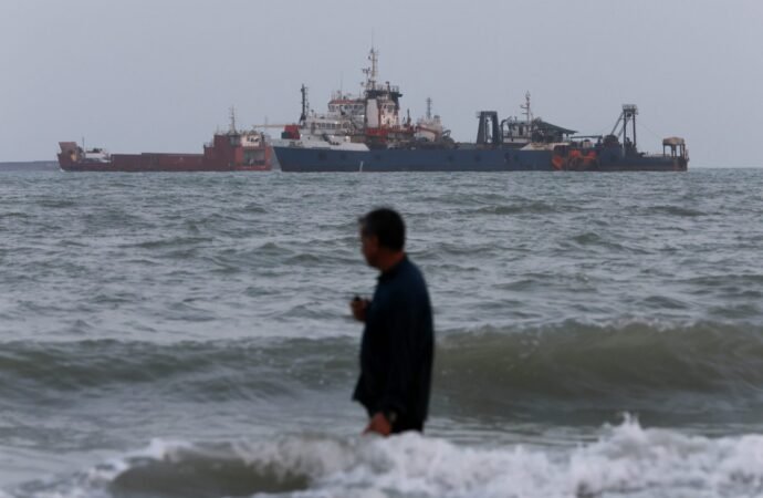 The global ‘freedom of the seas’ is dying in the Strait of Hormuz—and everyone, everywhere, will pay the tolls | Fortune