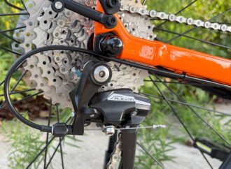 This lightweight e-bike lets you decide what kind of rider you are today