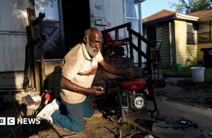 Thousands struggling without power in Gary, Indiana 12 days after severe storms
