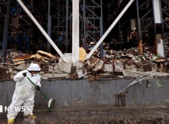 Tonnes of rotting food create unbearable stench in LA neighbourhood