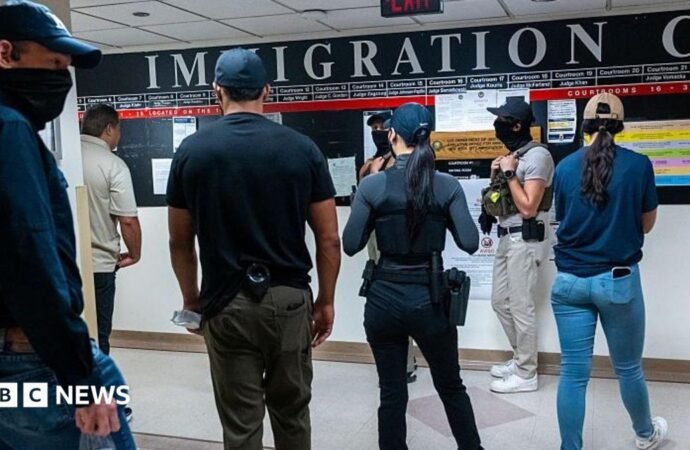 Trump administration to revoke visas of short-term visitors seeking asylum