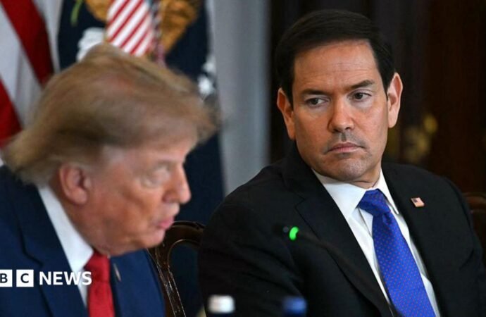 Trump scales up Cuban sanctions targeting state-run companies