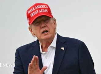 Trump threatens to bomb Oman if it ‘gets in the way’ over Iran issue