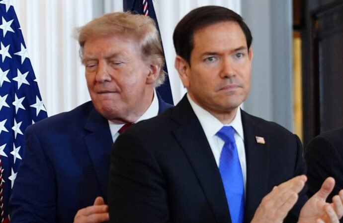 U.S. prepares largest mass visa revocation in history, targeting up to 200,000 foreigners who are seeking asylum | Fortune