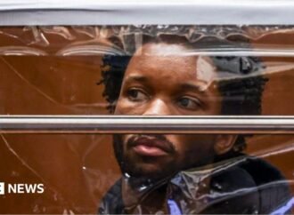 US singer D4vd’s celebrity lawyers withdraw from murder case