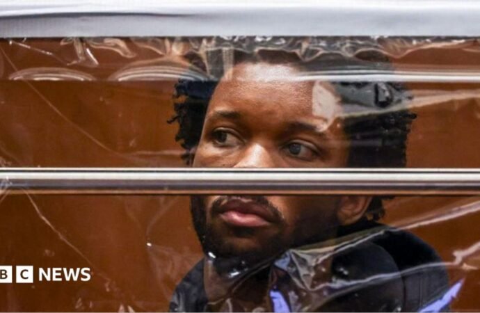 US singer D4vd’s celebrity lawyers withdraw from murder case