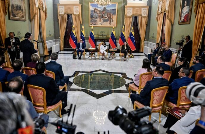 Venezuela oil minister to U.S. companies: ‘It’s an entire world waiting to be discovered’ | Fortune