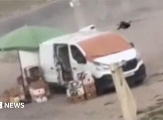 Video shows Russian drone chasing Ukrainian street vendor in ‘human safari’ attack