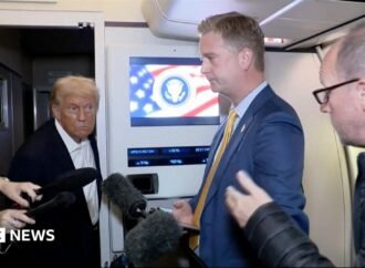 Watch: What is it like to travel on Air Force One with Trump?
