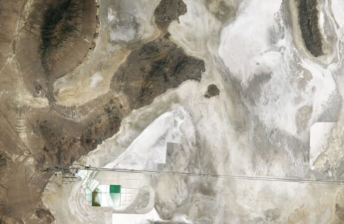What Lake Bonneville Left Behind – NASA Science
