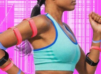 Why the Hottest New Wearables Want to Be Ignored