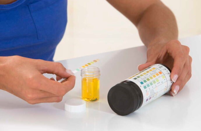 Why too many women are prescribed antibiotics for UTIs they don’t have