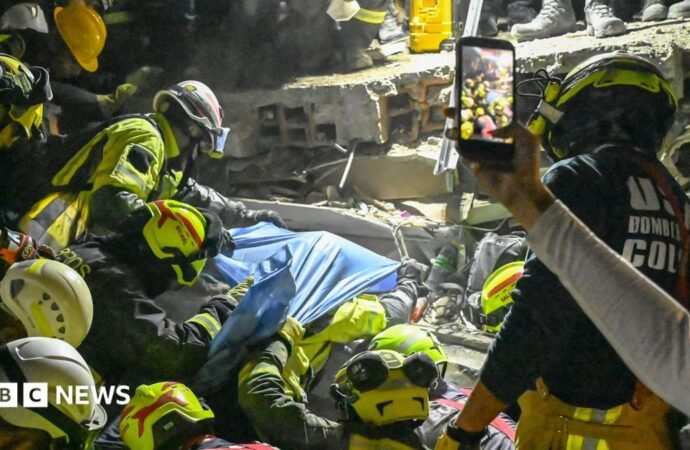Woman pulled alive from rubble 36 hours after Colombia quake