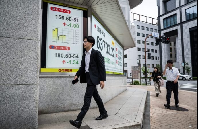 Yen rises amid speculation of more intervention after U.S. support | Fortune