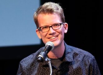 YouTube star Hank Green says he’s relied ‘too heavily’ on AI in an apology to fans