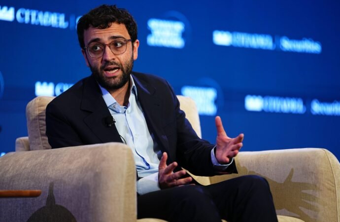 Young Kalshi users have traded an estimated $3.9B on sports and parlay-type contracts this year, exposing a loophole that lets them bet before age 21 | Fortune
