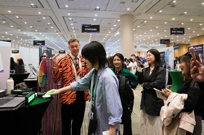 Your table awaits: Exhibit at TechCrunch Disrupt 2026 to be seen by thousands  | TechCrunch