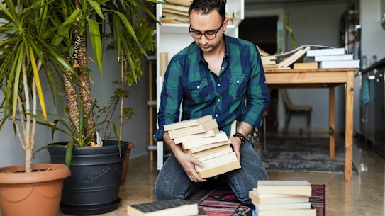 You don’t need to tackle your entire house in one go for your decluttering session to be successful.