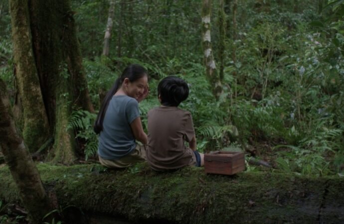 ‘Hearing’ Review: Lê Bảo Continues His Sensory Exploration With an Arresting Study in Silence