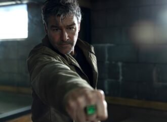 ‘Lanterns’ Bosses and Stars on How the Show’s Grounded Approach Ushers in an ‘Entirely Different Kind of Superhero’