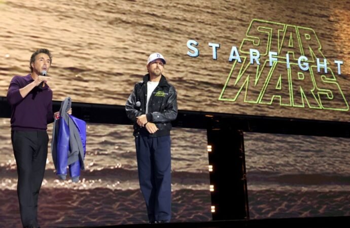 ‘Star Wars: Starfighter’ Footage: Ryan Gosling Races Through the Galaxy With Young Sidekick