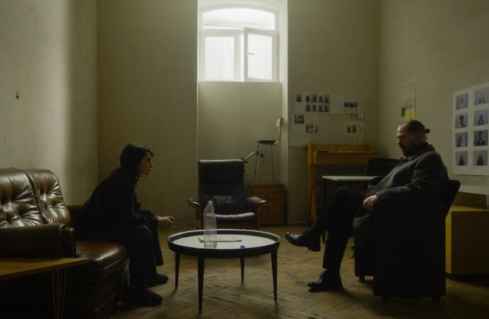 ‘Supporting Role’ Review: Dato Bakhtadze Captivates in a Nocturnal Odyssey Through Tbilisi
