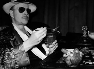 ‘The End of Tom Six’ Review: The Director of the ‘Human Centipede’ Films Has Multiple Sclerosis and Is Sharing the Horror. This Confessional Doc Is His Witty Self-Defense