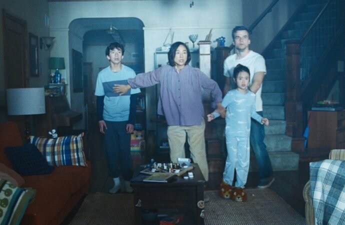 ‘The Last House’ Review: Wagner Moura and Greta Lee Bring Conviction to a Suitably Stifling Stay-at-Home Thriller