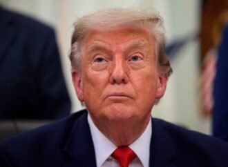 ‘This is insider trading by definition’: Trump sells $100,000 monthly subscription service to Wall Street to further monetize the presidency | Fortune