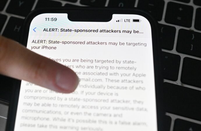 ‘Unprecedented’ number of Apple users received recent spyware alert, say investigators | TechCrunch