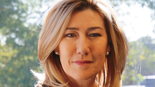 A motion to bring City of Perth chief executive Michelle Reynolds back from leave has failed.