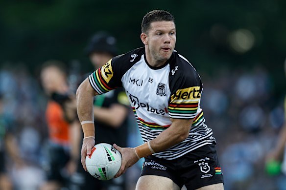 Jack Cogger starts at halfback this afternoon. 