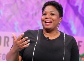 A Home Depot exec’s resume is going viral on X. She started out as a cashier and has worked her way up to a $1 million salary | Fortune