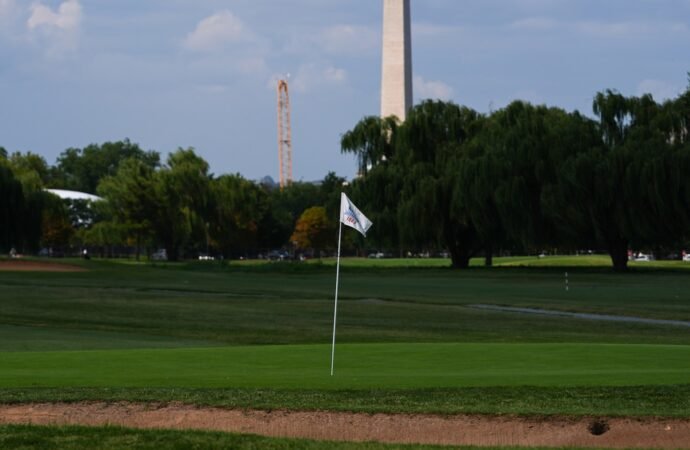 A golf course for ‘the people’ faces a presidential makeover