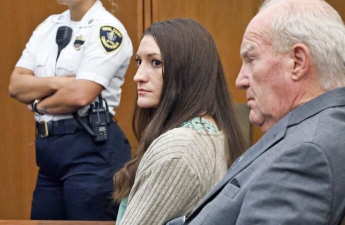 A single juror may prevent a verdict in the Lindsay Clancy trial as deliberations resume