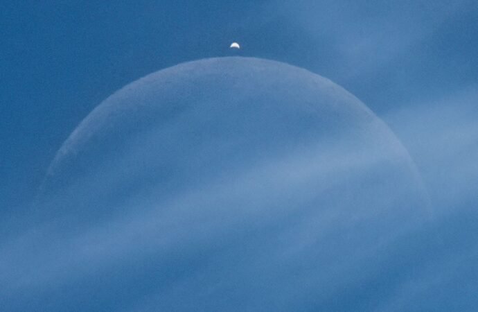APOD: 2026 September 15 – A Daytime Eclipse: Moon Occults Venus – NASA Science