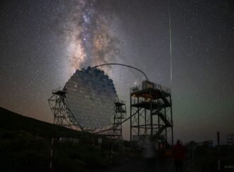 APOD: 2026 September 26 – Mirrored Meteor and Milky Way – NASA Science