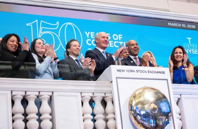 AT&T CFO Pascal Desroches reflects on a nearly 40-year finance career before retiring | Fortune