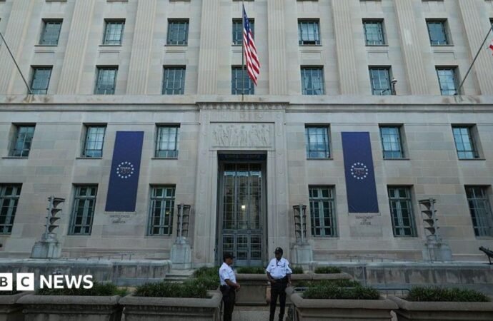 Afghan woman deported from US in first use of ‘alien terrorist’ court