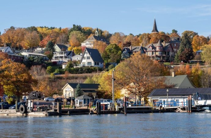 After visiting all 50 states, there are 5 small towns I can’t stop thinking about