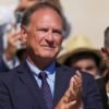Alito steps aside in a major climate case after scrutiny over oil stock holdings