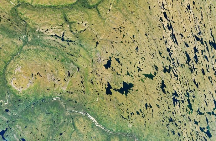 An Early Look at Fall Color in Canada – NASA Science
