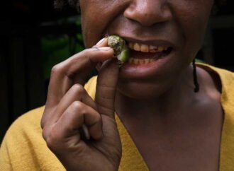 Ancient teeth pose a mystery: What made those strange grooves?