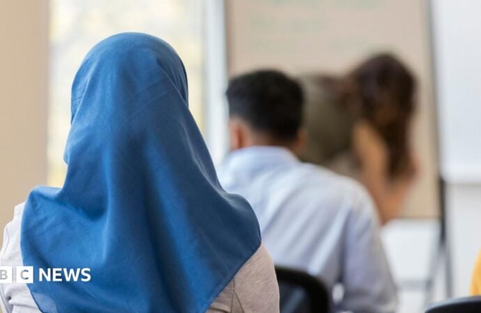 Austria’s Islamic headscarf ban in force as under-14s go back to school