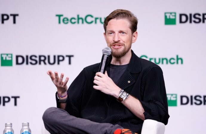 Automattic confirms Mullenweg has returned as CEO after attempted ouster by board | TechCrunch
